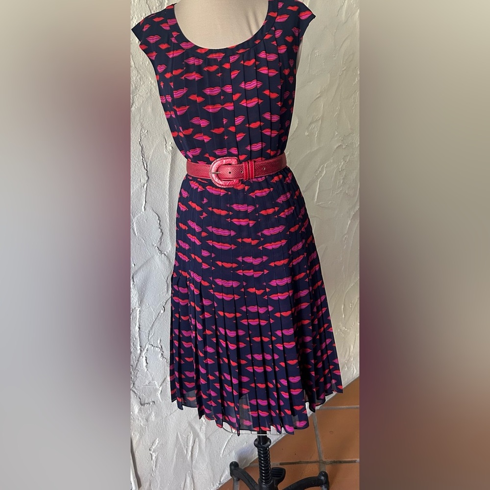 Halogen Navy Dress with Pink Lip Print